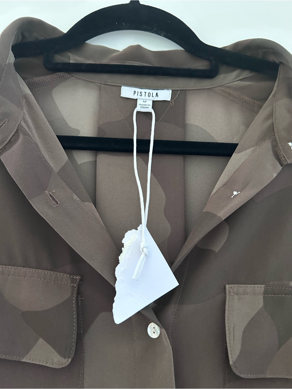 Pistola Reese sheer Olive Camo Button-Up Shirt medium - Picture 3 of 7